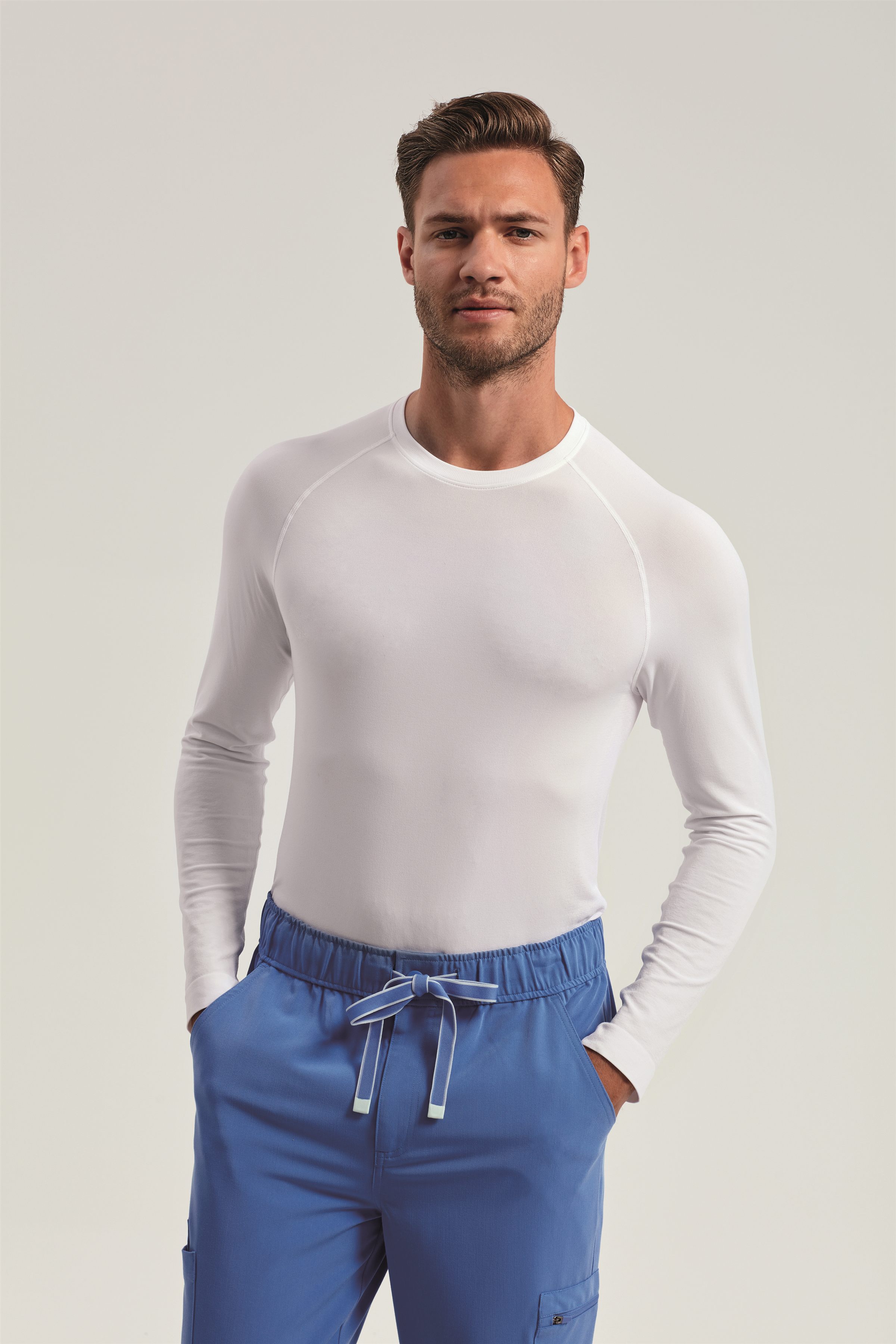 Unstoppable Maglia Manica Lunga Uomo MW270 bianco — Mediswear lifestyle